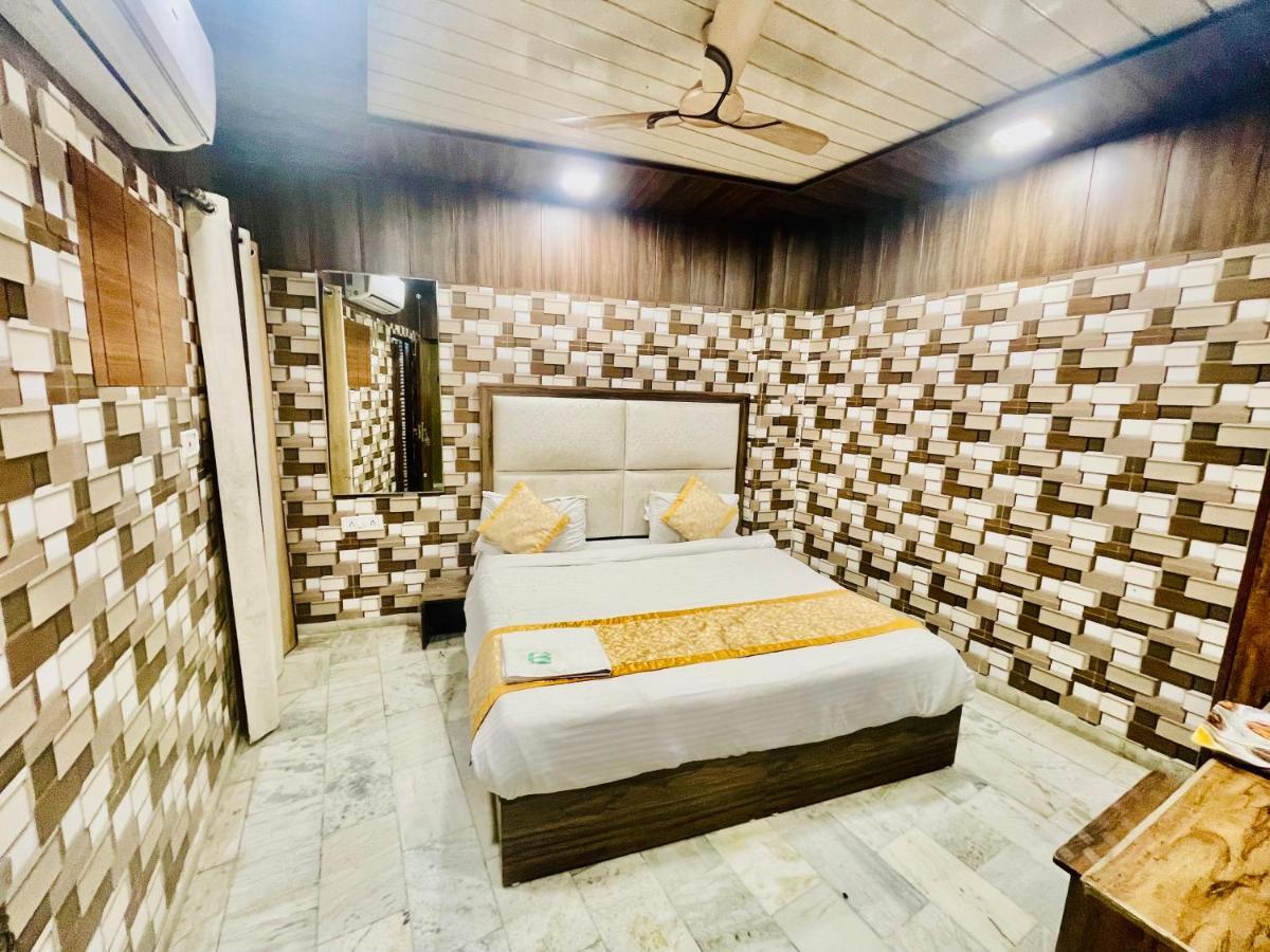 Fabhotel Dm Residency Amritsar Exterior foto