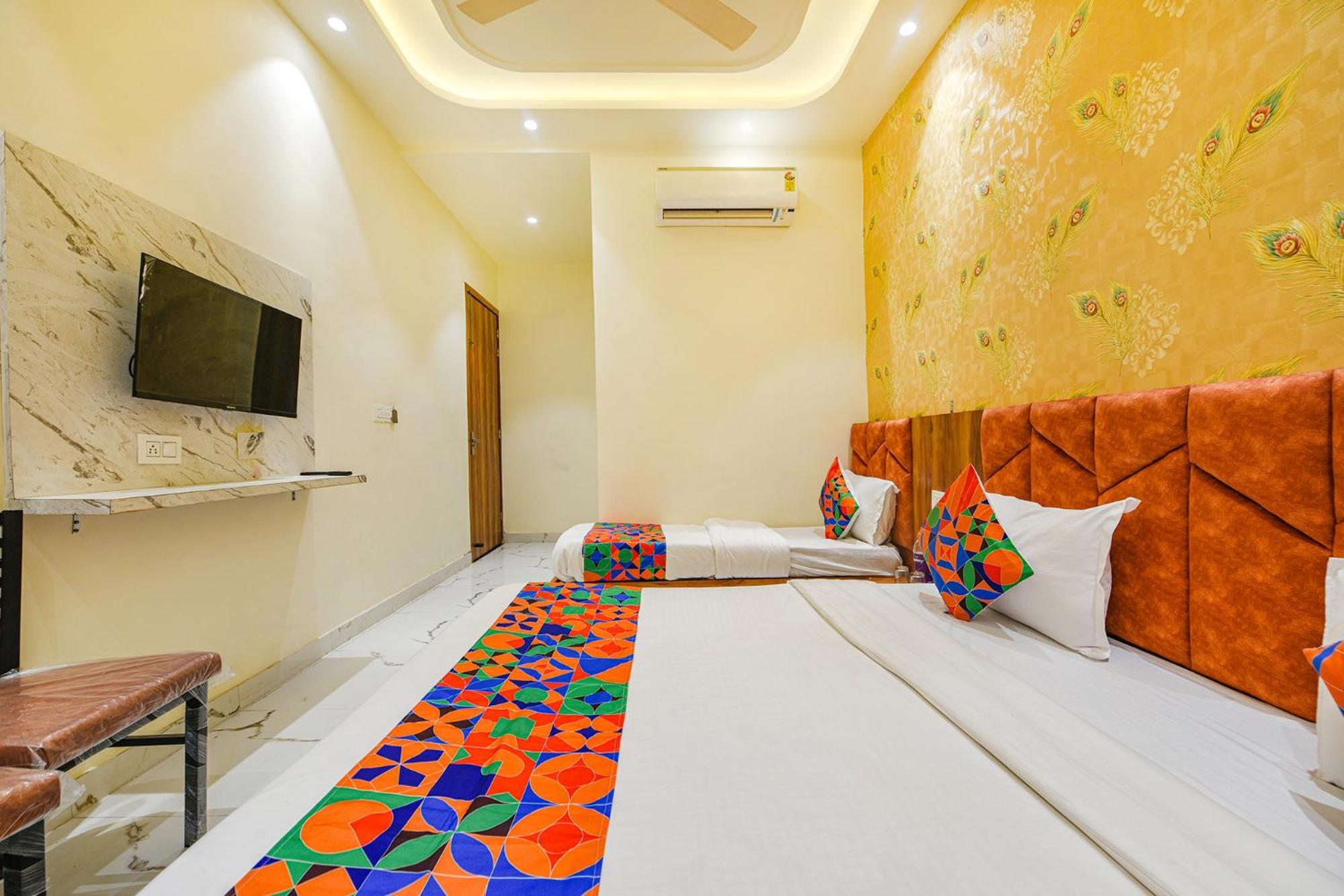 Fabhotel Dm Residency Amritsar Exterior foto