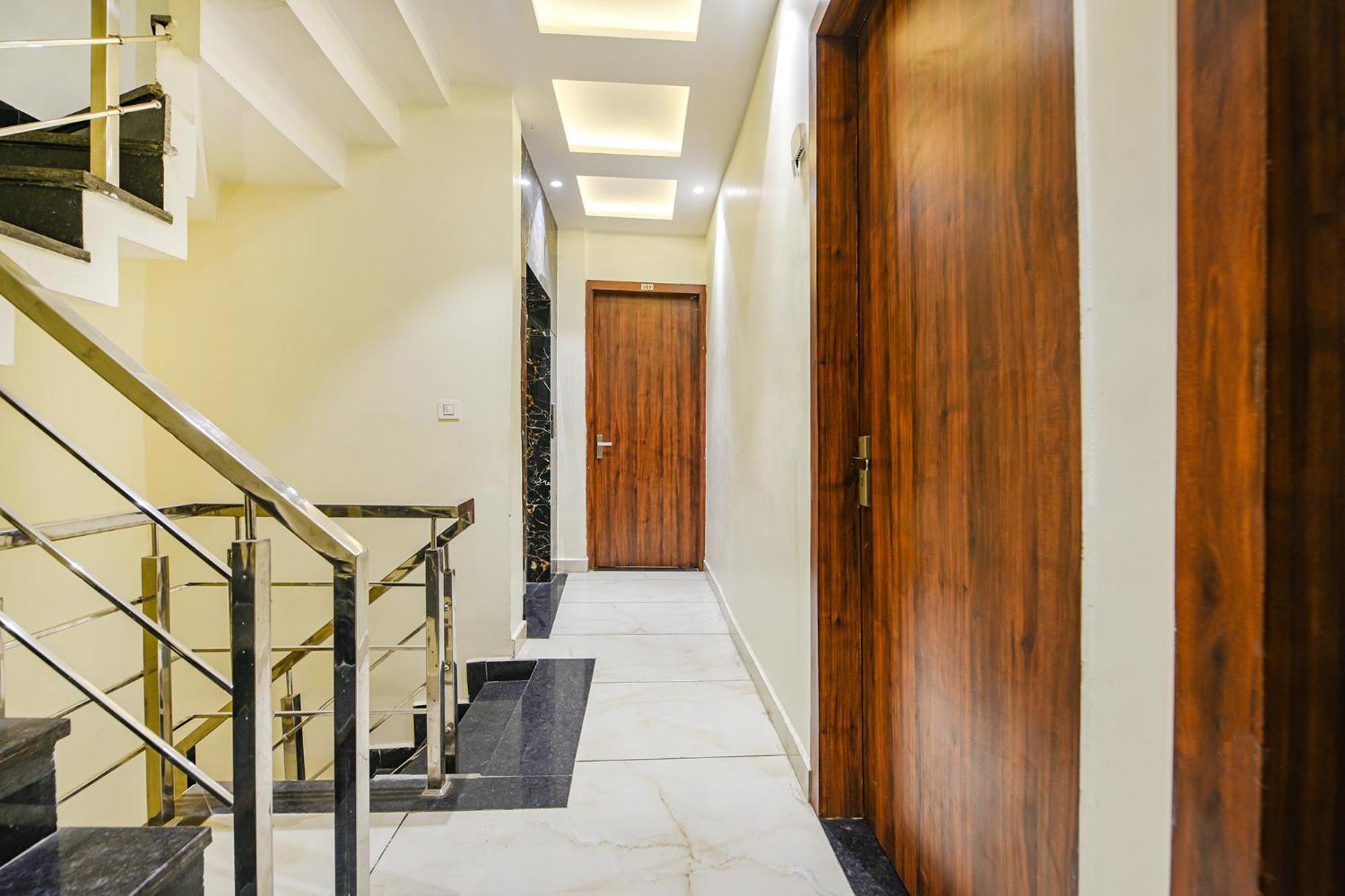 Fabhotel Dm Residency Amritsar Exterior foto